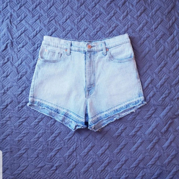 💚5/$25  MODERN AMERICAN West Side Denim Jean Shorts Size 6 (27) - Picture 3 of 15